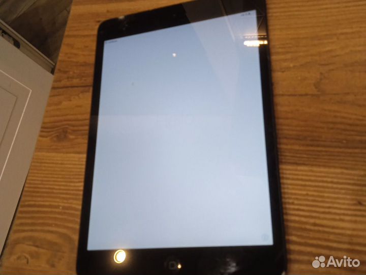 iPad mini 4 16 gb cellular