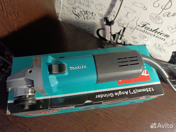 Ушм болгарка Makita 125 мм