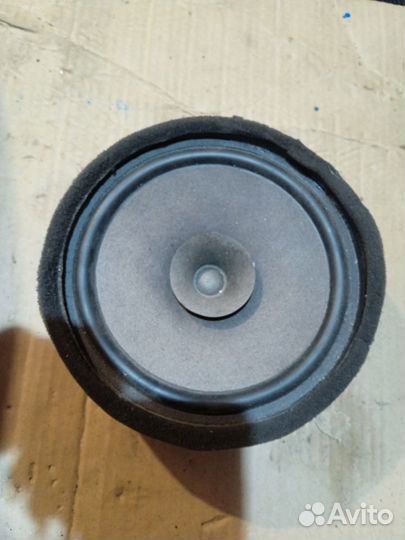 Динамик штатный Mitsubishi Outlander 2 (XL)