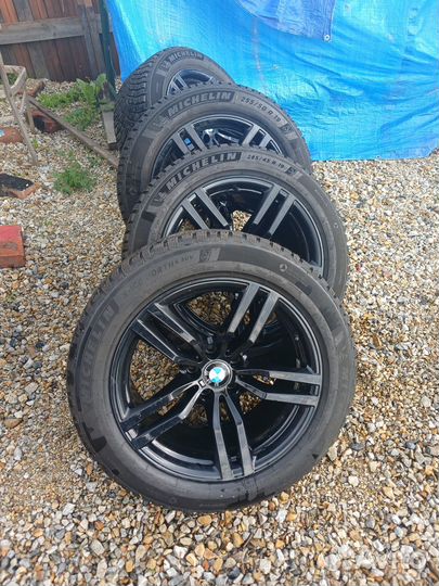 R19 Michelin X-Ice North 4 SUV 255/50, PCD 5x120 DIA 74.1