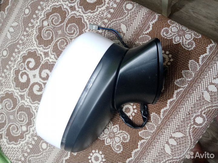 Зеркало заднего вида, спепая зона без подогрева