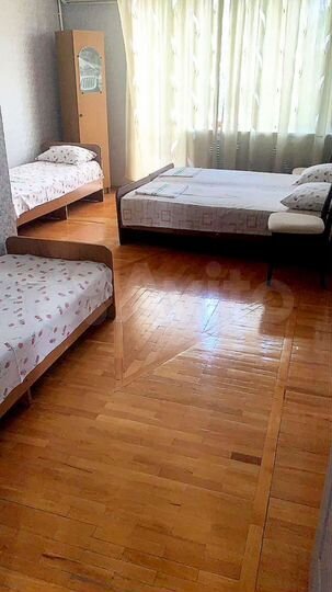 Комната 15 м², 1/3 эт.