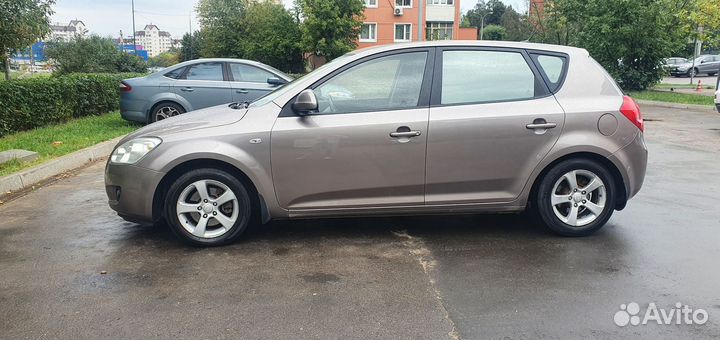 Kia Ceed 2.0 AT, 2008, 273 000 км