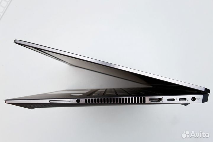 HP Zbook Studio G5 i7-8850H NVMe 1TB RAM 32GB