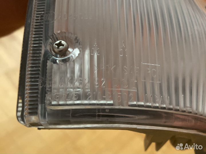 Габарит передний левый Isuzu elf nkr 66