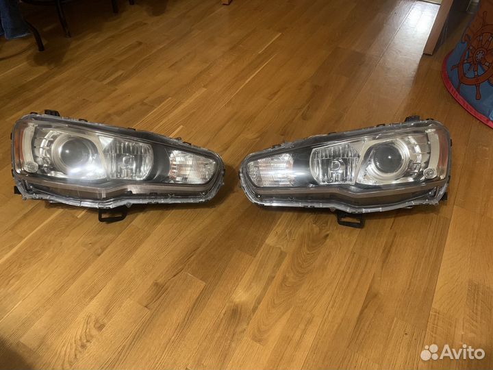 Фары передние ксенон Stanley Mitsubishi Lancer X