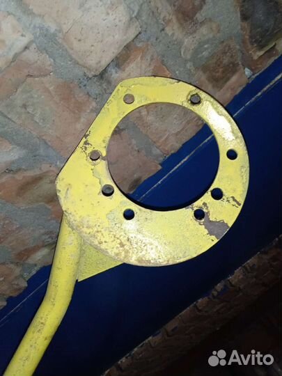 Усилитель стоек