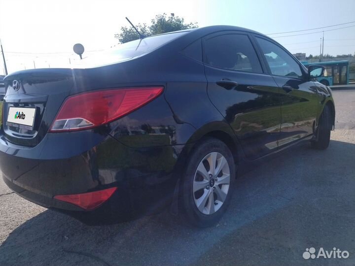 Hyundai Solaris 1.6 AT, 2016, 64 300 км