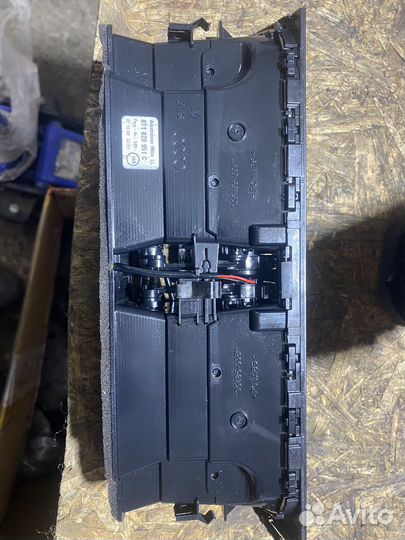 Дефлектор audi a4 b8