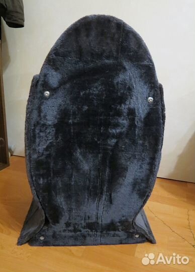 Домик для кошки с когтеточкой бу