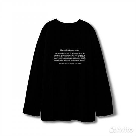 Longsleeve hikikomori kai