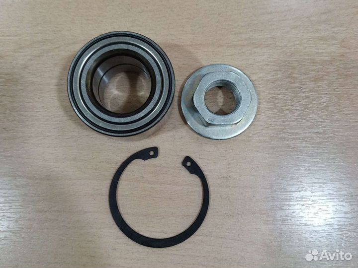 Ступичный подшипник задний Форд фьюжн