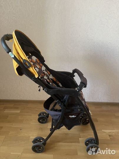 Прогулочная коляска aprica