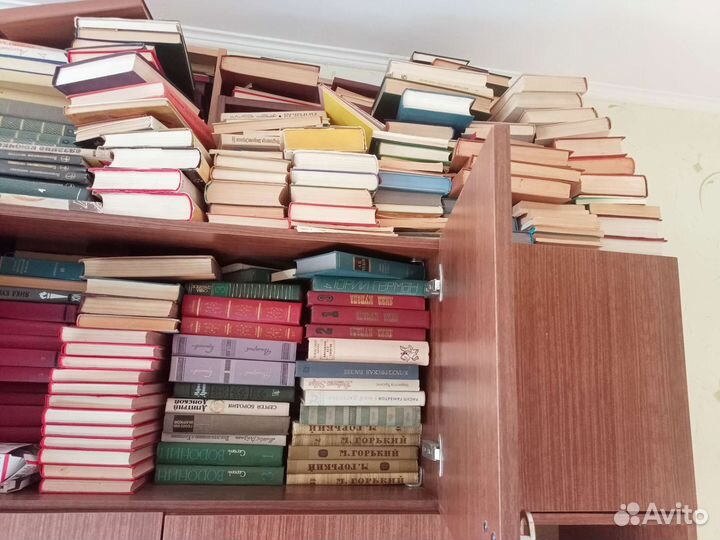 Старинные книги