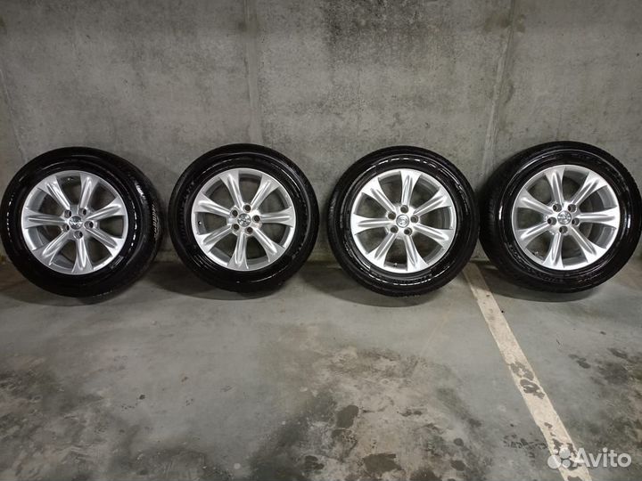 Продам комплект колёс r18