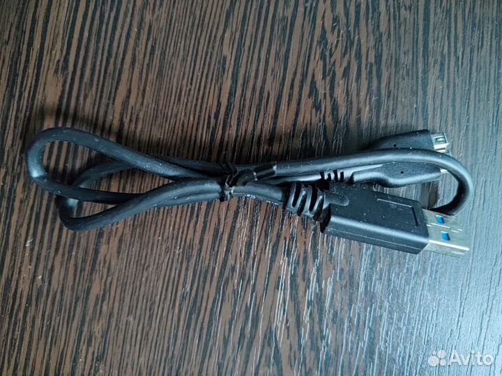 Внешний жёсткий диск Toshiba Canvio Basics 1 тб