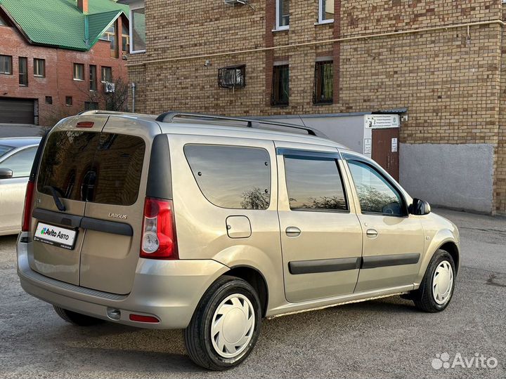 LADA Largus 1.6 МТ, 2014, 239 700 км