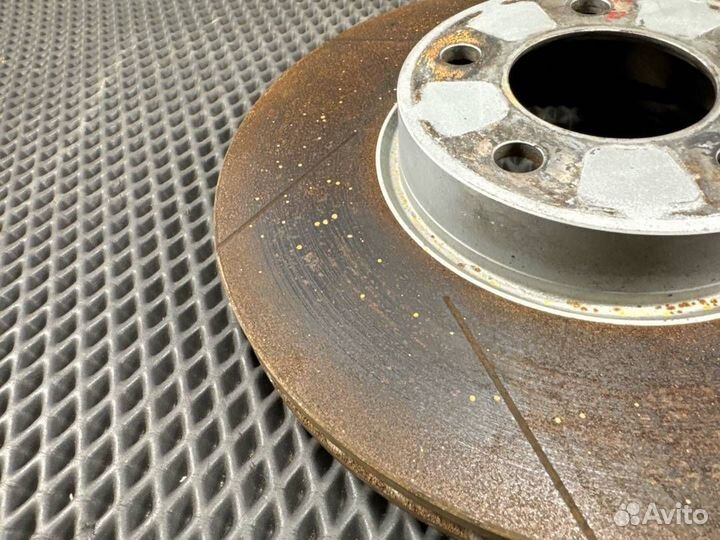 Тормозной диск передний Bmw X5 E70 N52 2007