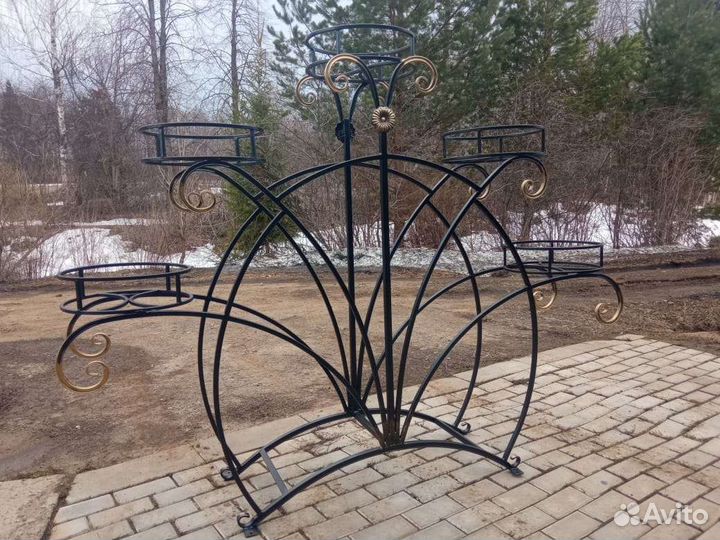 Подставка для цветов напольная уличная