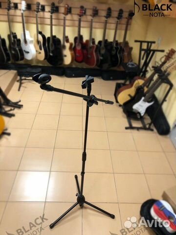 Стойка для микрофона новая
