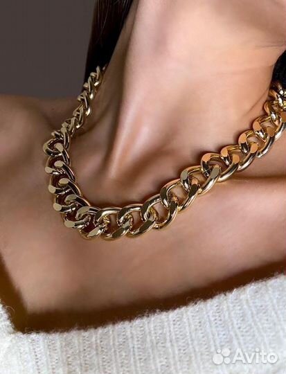 Стильное колье