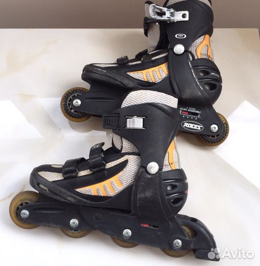 Роликовые коньки Roces раздвижные 36-39