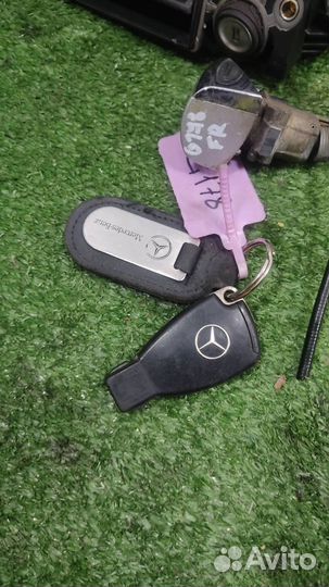 Замок зажигания Mercedes Benz E-class W211 2004