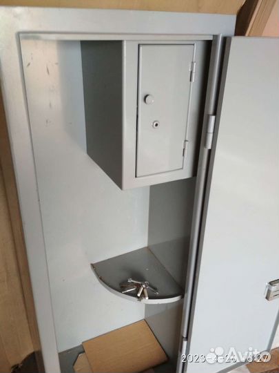 Оружейный сейф