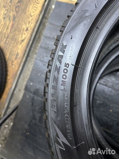 Bridgestone Blizzak LM-005 225/45 R18