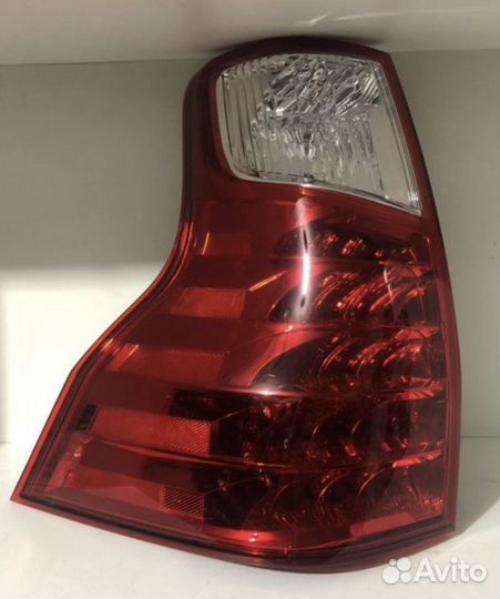 Фары задние