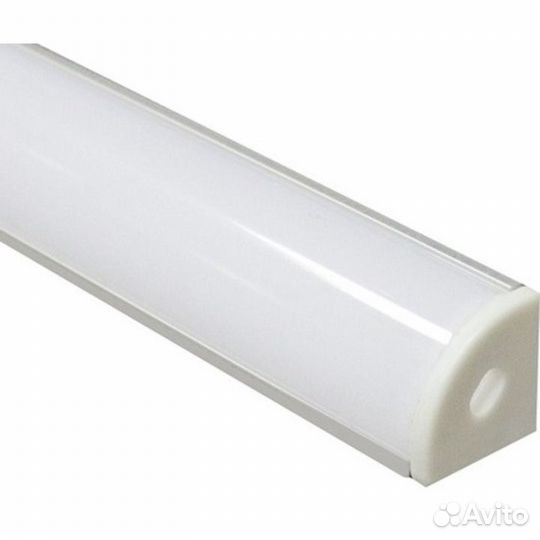 Профиль угловой для LED ленты 16х16мм новый 2метра