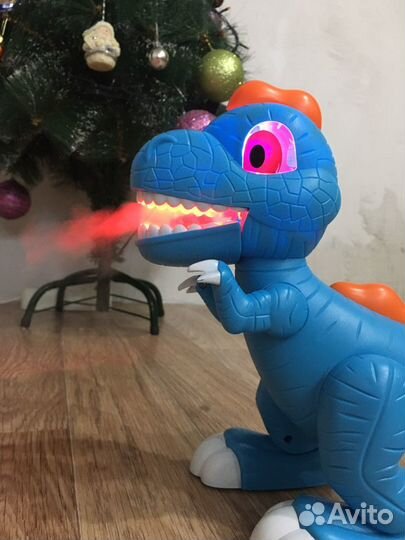 Динозавр Dino,дым,свет,звук