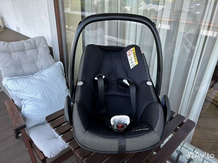 Автолюлька maxi cosi pebble plus