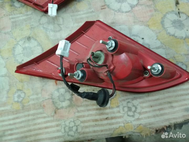 Задние внутренние фонари Ниссан Мурано 2011 г в