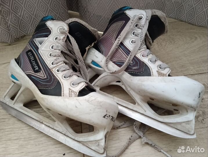 Коньки вратаря bauer yth 13.5