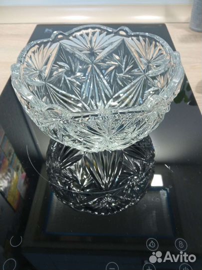 Хрустальная ваза