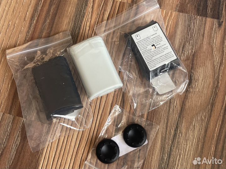 Крышка,зарядка,стики для джойстика X Box 360