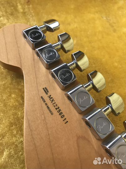 Fender Standard Stratocaster Mexico 2012