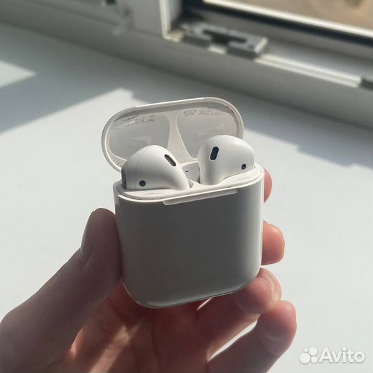 Беспроводные наушники apple airpods 2