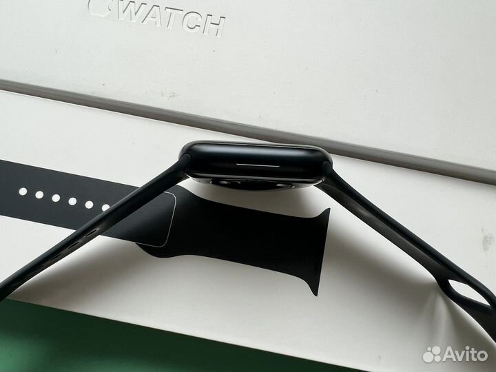 Apple Watch series 8 45mm АКБ 100%