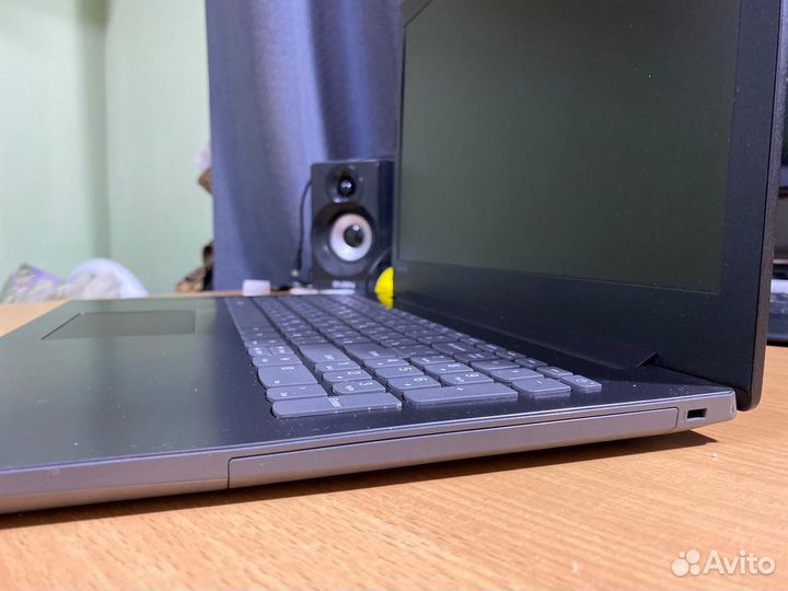 Продам ноутбук Lenovo
