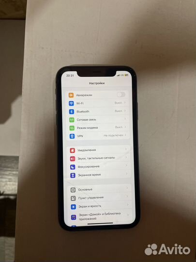 iPhone 11, 64 ГБ