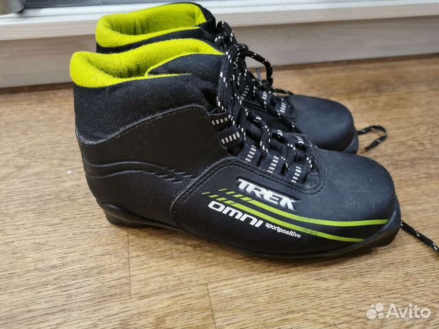 Лыжные ботинки