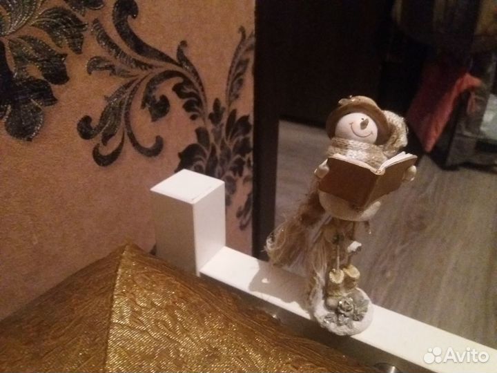 Новогодние эксклюзивные фигурки (олень, снеговик)