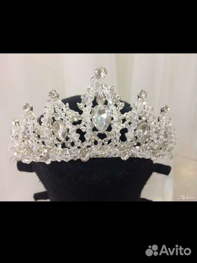 Диадемы, короны,украшения