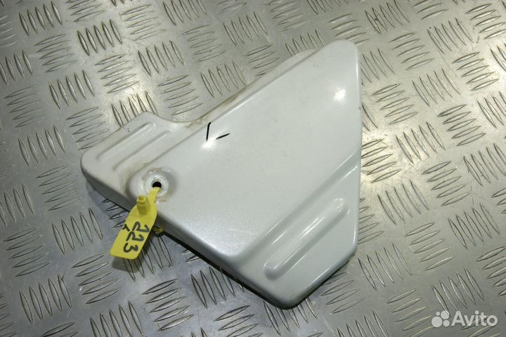 Пластик боковой Yamaha XJR 400