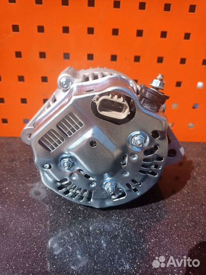 Генератор Тойота Ленд Крузер 100 4.2d