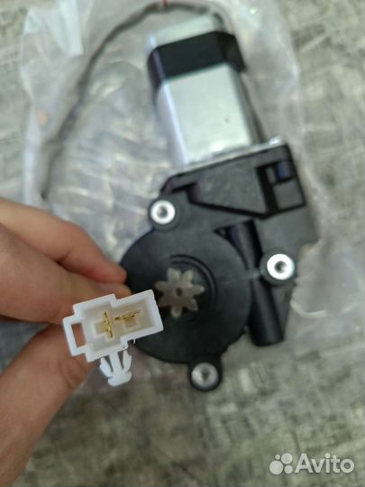 Моторчик стеклоподъёмника Mazda Titan 1991-1999