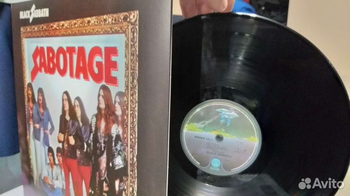 Пластинки Motorhead, Kiss, Jeff Beck, Dire Straits