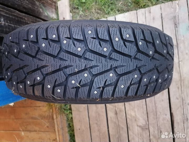 Yokohama Ice Guard IG55 215/60 R16 99T